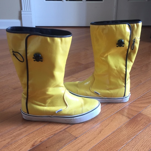 vans yellow boots